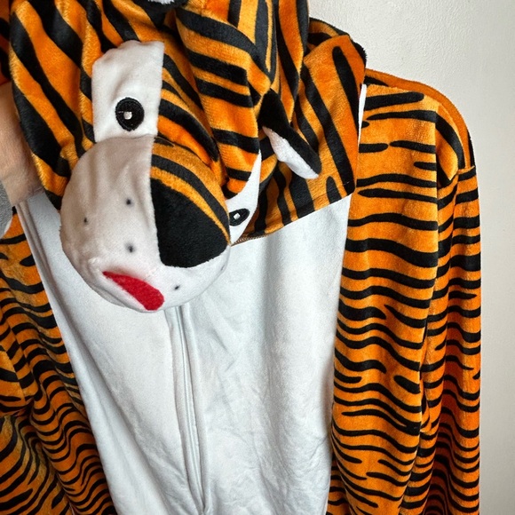 Tiger Halloween costume L/XL - Picture 11 of 16